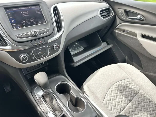 Used 2024 White Chevrolet LS image 32