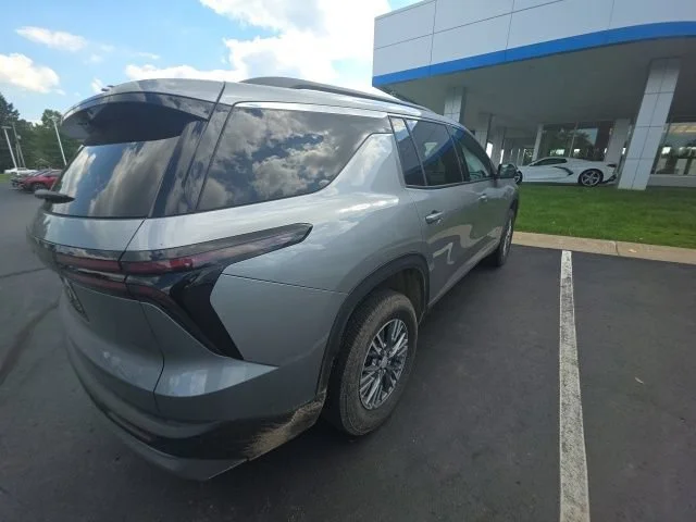 Used 2026 Sterling Gray Metallic Chevrolet LT image 7