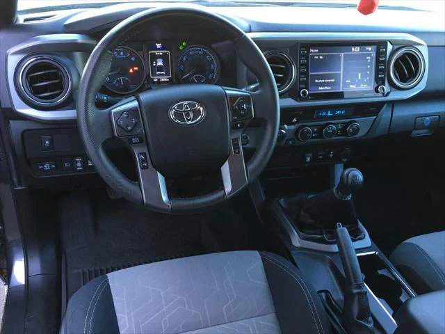 Certified Used 2022 MAGNETIC GRAY MET. Toyota  image 24
