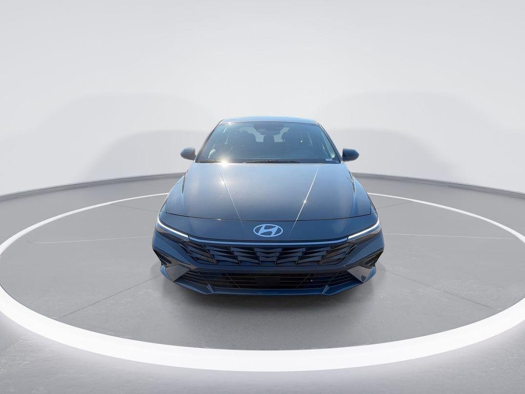 New 2026 Gray Hyundai SEL Sport Premium image 3