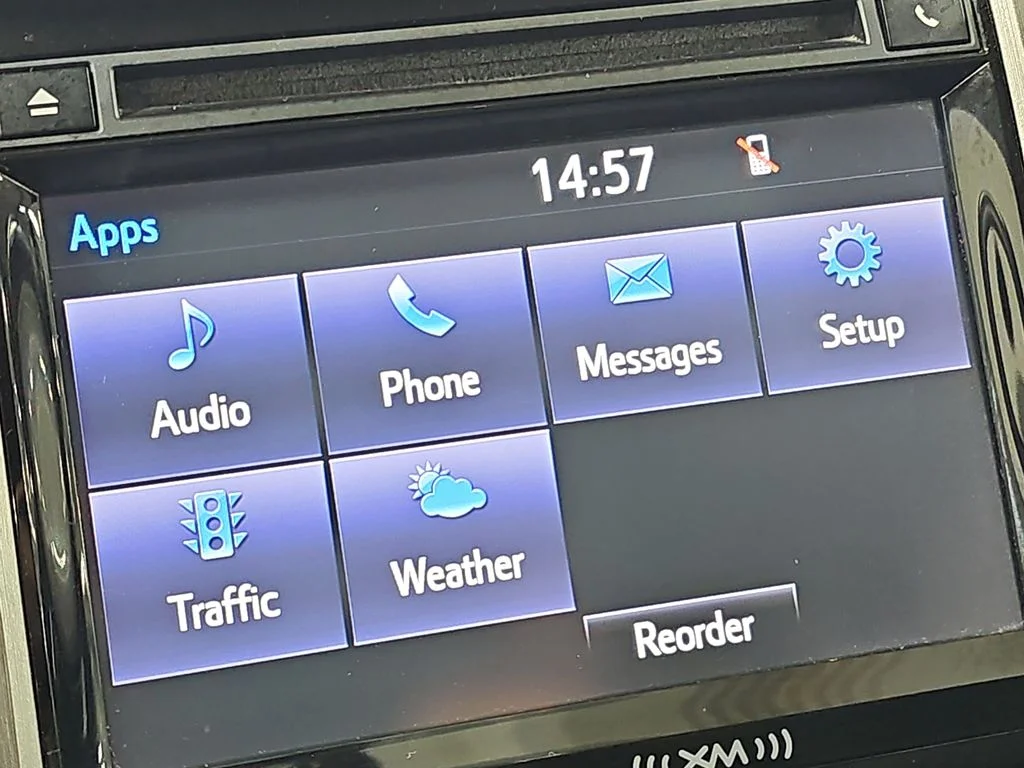 Used 2014 Silver Toyota SR5 image 24