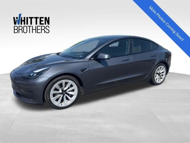 2022 Tesla Model 3 Long Range Dual Motor All-Wheel Drive's photo
