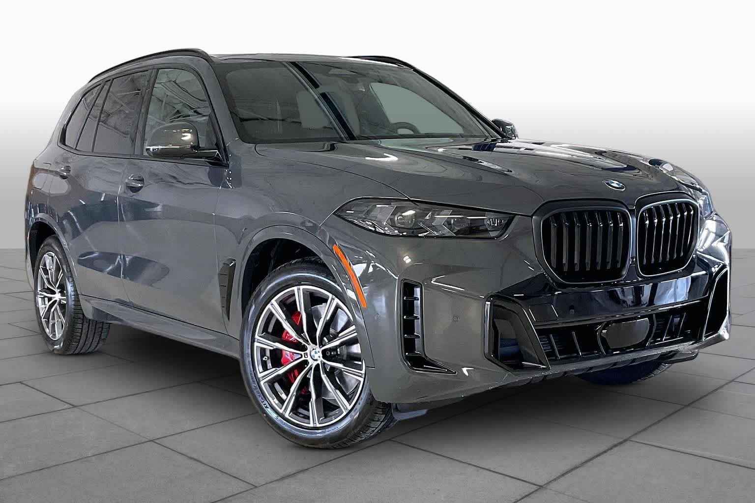 New 2026 Dravit Grey Metallic BMW xDrive40i image 2
