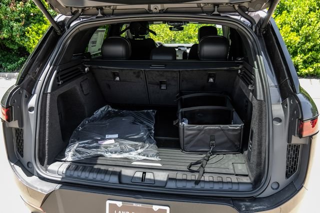 New 2026  Land Rover SE image 65