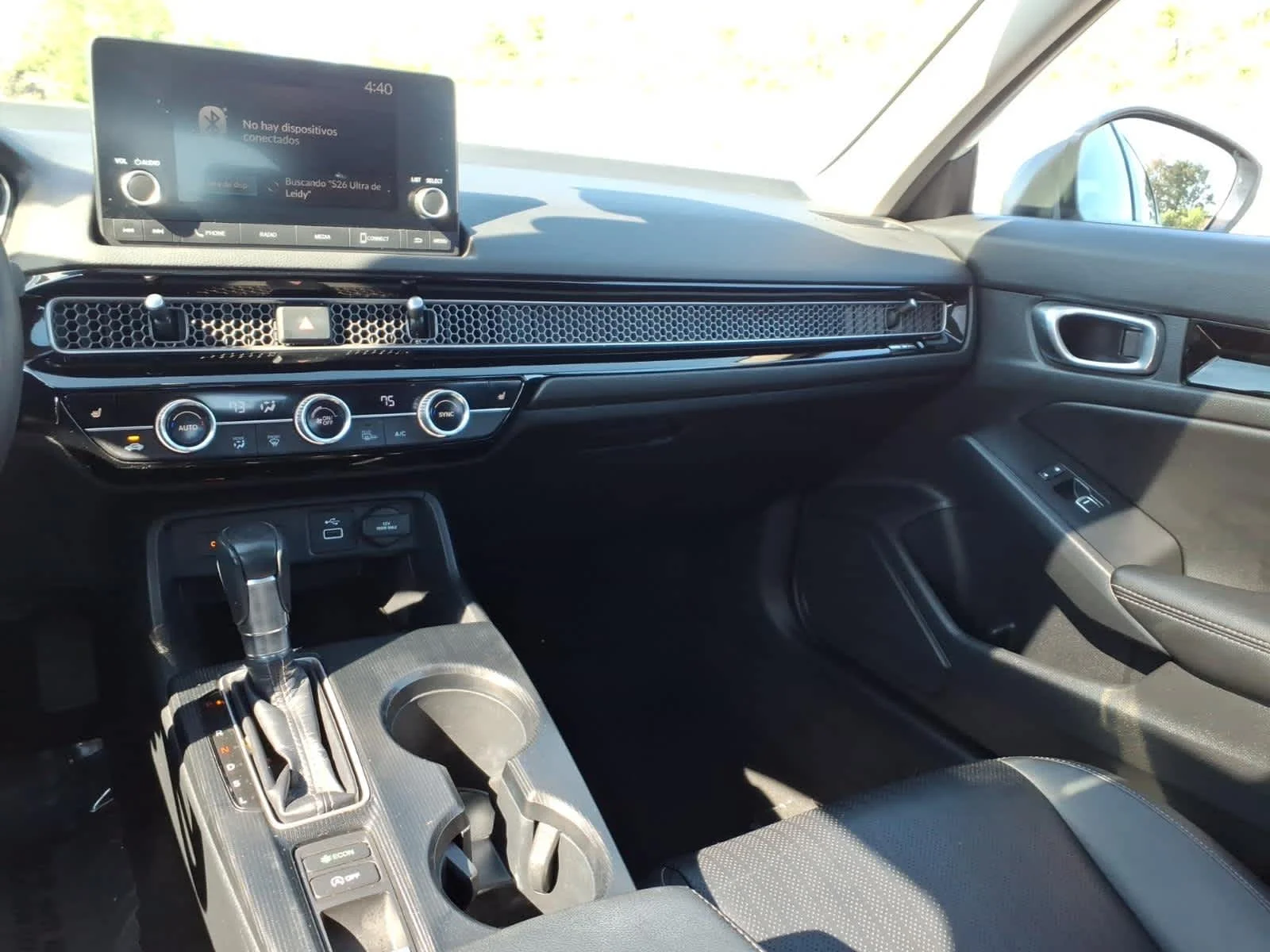2023 Honda Civic Hatchback EX-L - Photo 15
