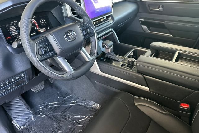 2026 Toyota Tundra Limited - Photo 9