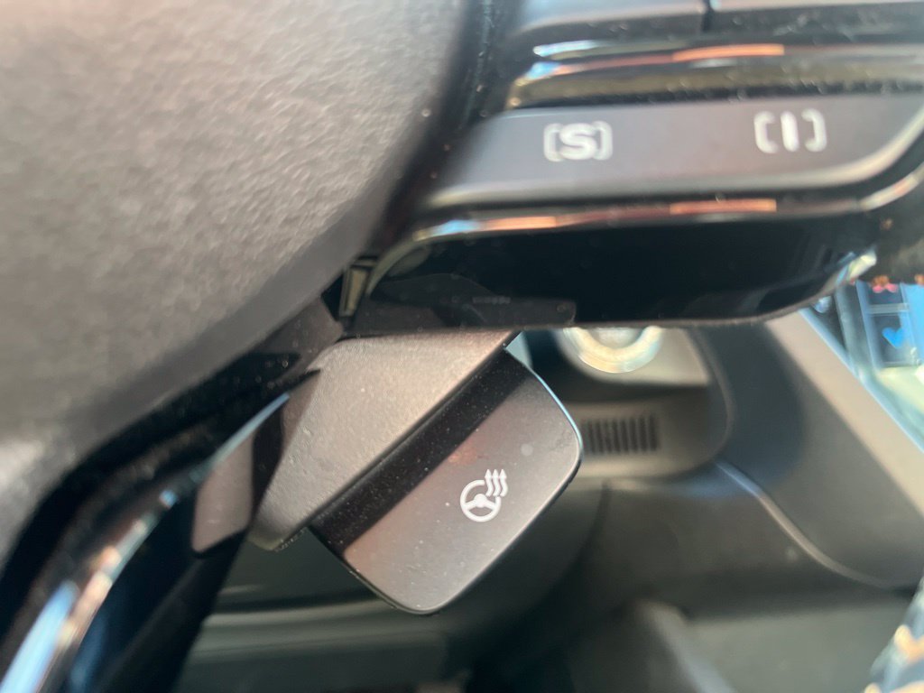 Used 2025 Silver Subaru Touring image 19