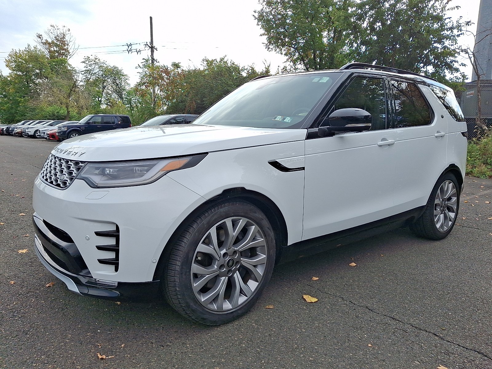 Certified Used 2026 Fuji White - 1AA Land Rover Gemini Edition image 1