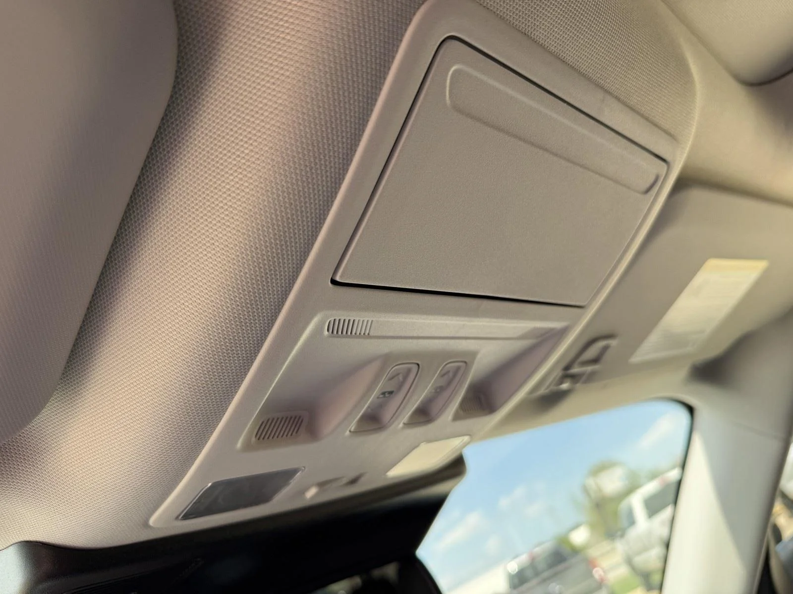 New 2026 Carbonized Gray Metallic Ford Outer Banks® image 27