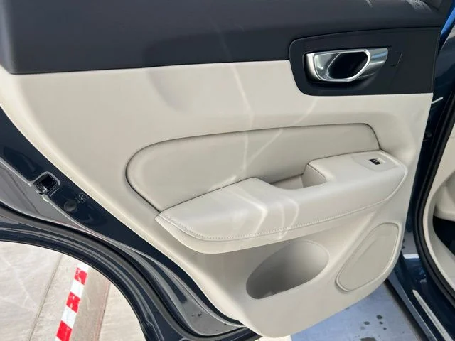New 2026 Denim Blue Volvo Ultra image 23