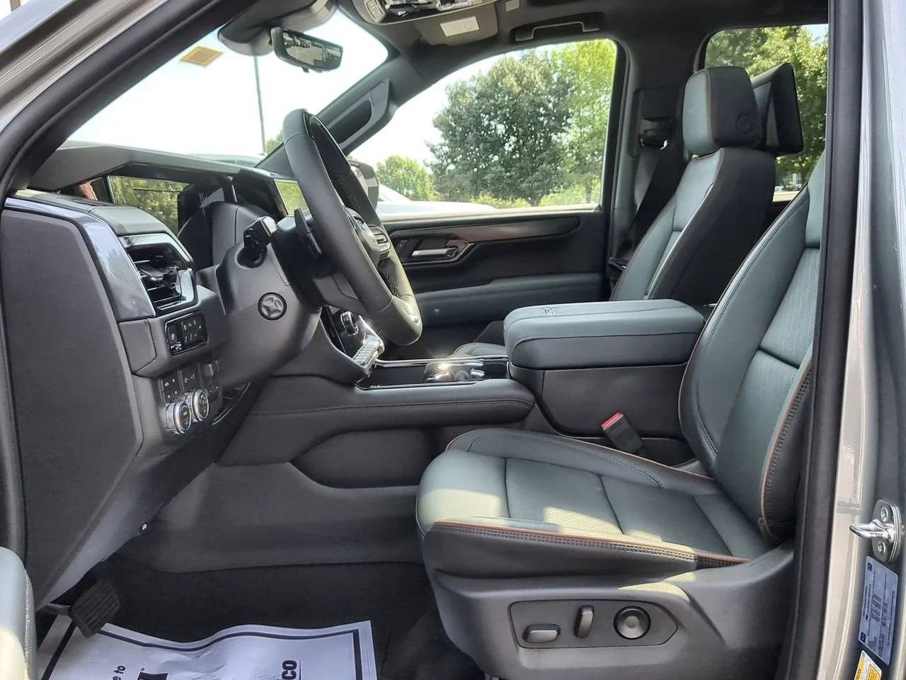 New 2026 Sterling Metallic GMC AT4 image 20