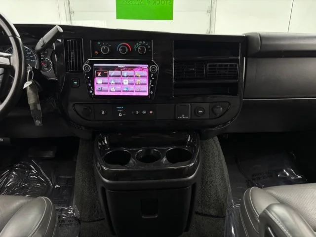 Used 2022 Special Exterior Color Chevrolet WT image 26