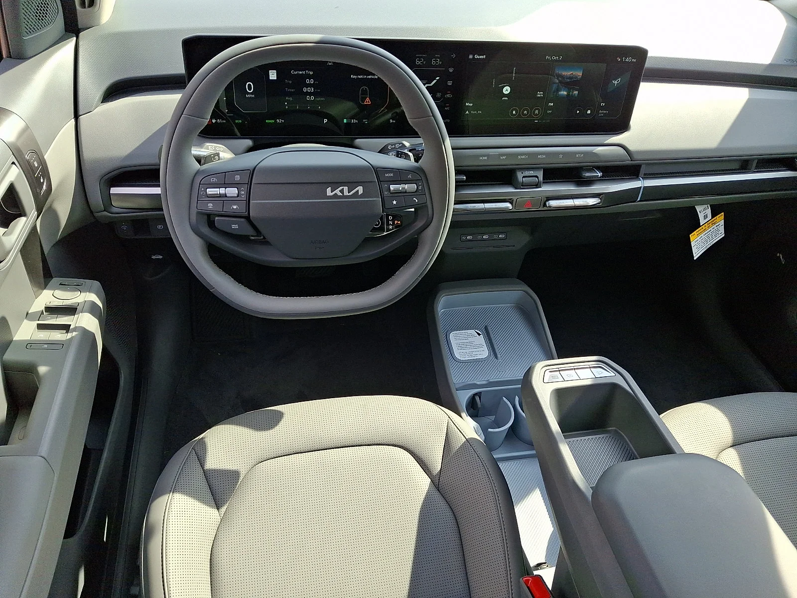 New 2027 Black Kia Wind image 11