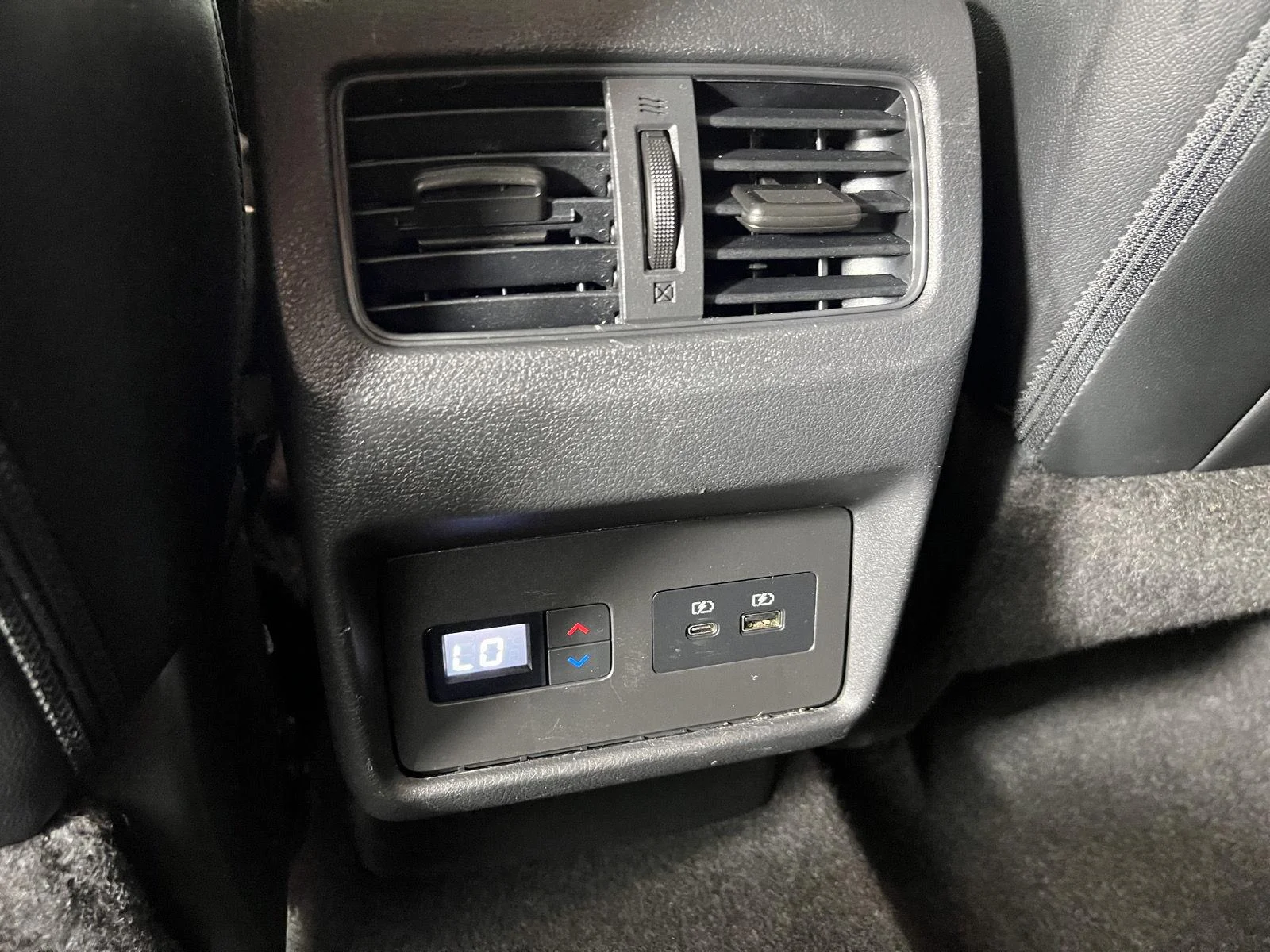 Used 2022 Boulder Gray Pearl Nissan SL image 26
