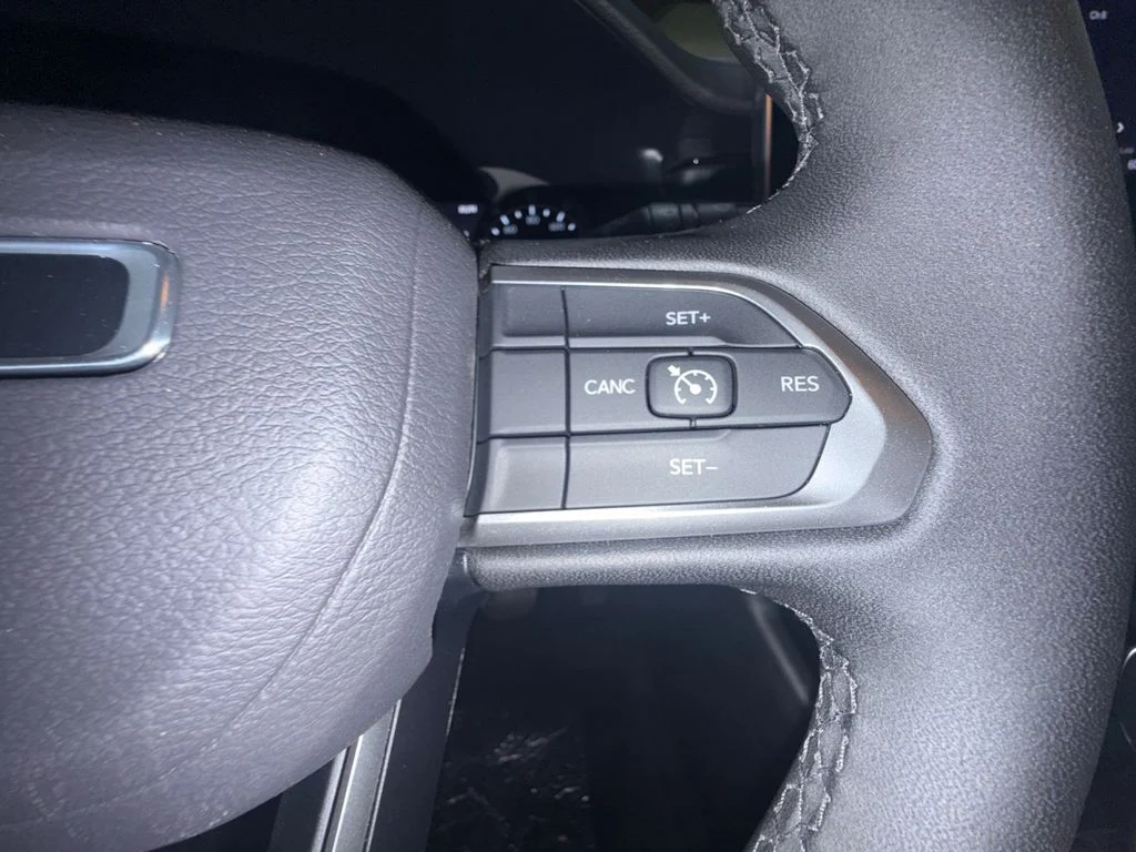 New 2026 Silver Jeep Latitude image 23