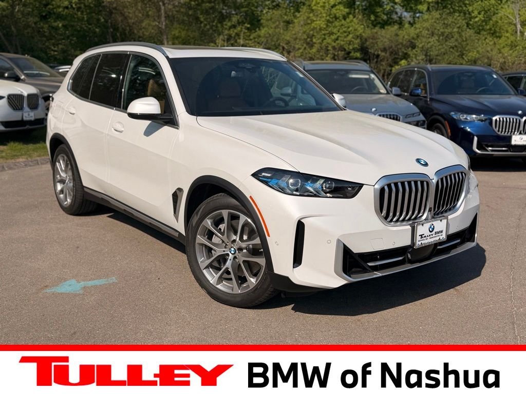 2026 BMW X5 xDrive50e's photo