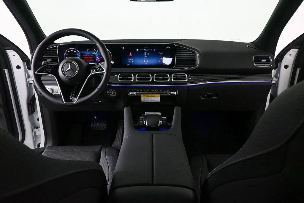 New 2026 MANUFAKTUR Moonlight White Metallic Mercedes-Benz GLE 350 image 57