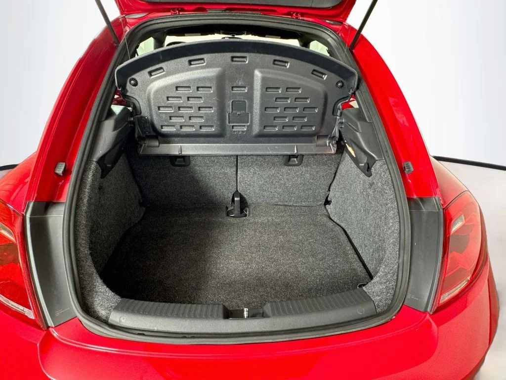 Used 2012 Red Volkswagen 2.5L image 30