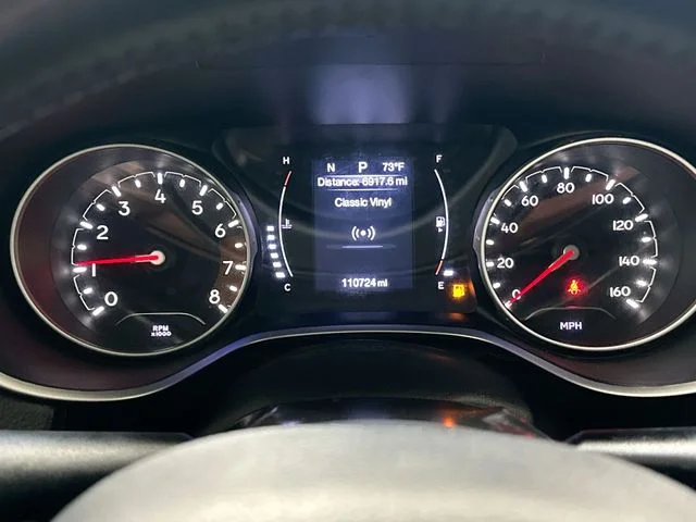 Used 2019 Gray Jeep Latitude image 11