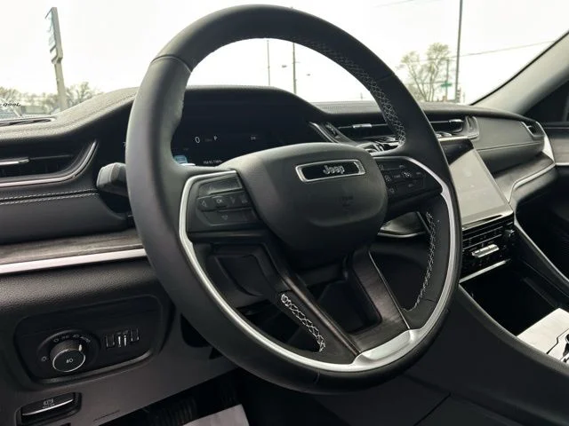 Used 2024 Gray Jeep Limited image 32
