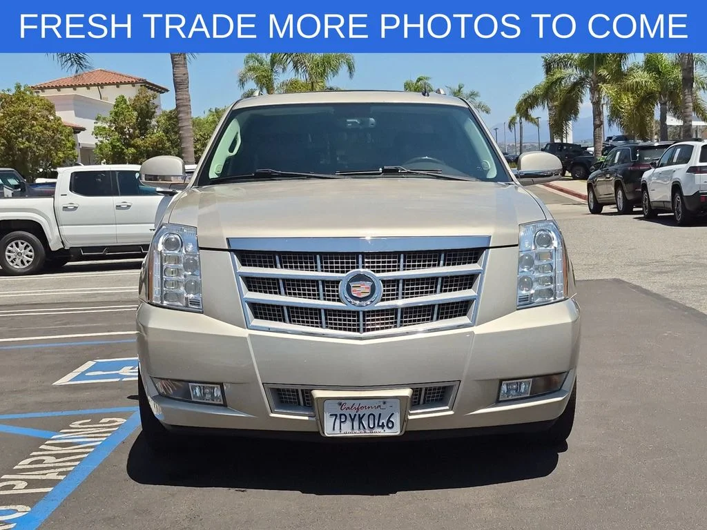 Used 2013 Cadillac Escalade ESV Platinum Edition with VIN 1GYS4KEF1DR237517 for sale in San Juan Capistrano, CA