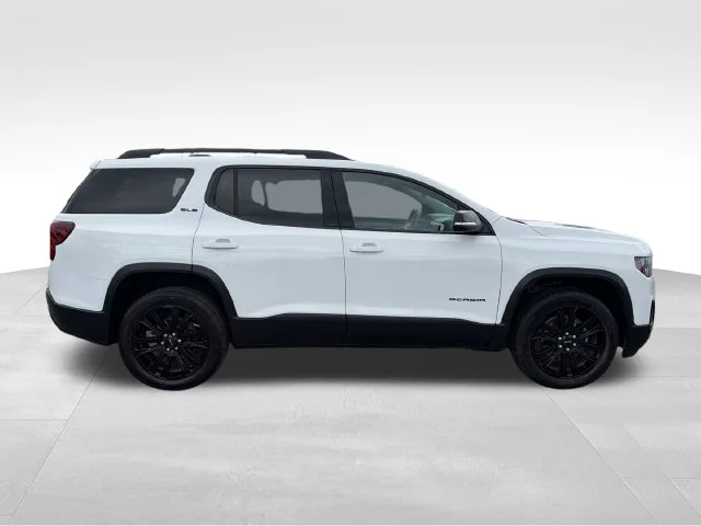 Used 2023 White GMC SLE image 8