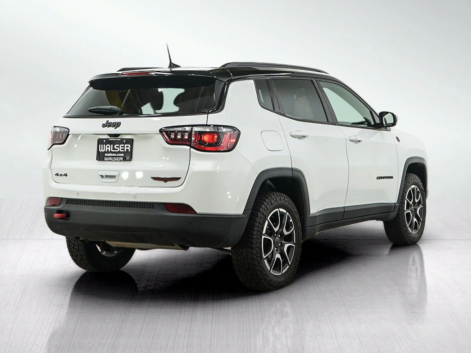 Used 2025 Bright White Clearcoat Jeep Trailhawk image 5