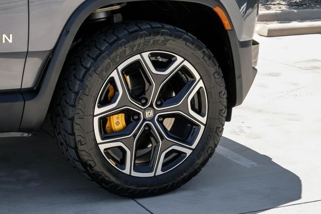 Used 2023 Gray Rivian Adventure Quad Motor Large Pack image 60