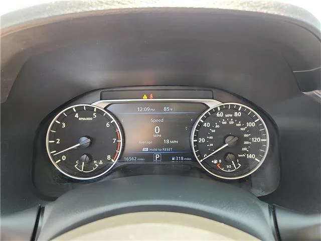 Used 2024 Super Black Nissan 2.5 SV image 16