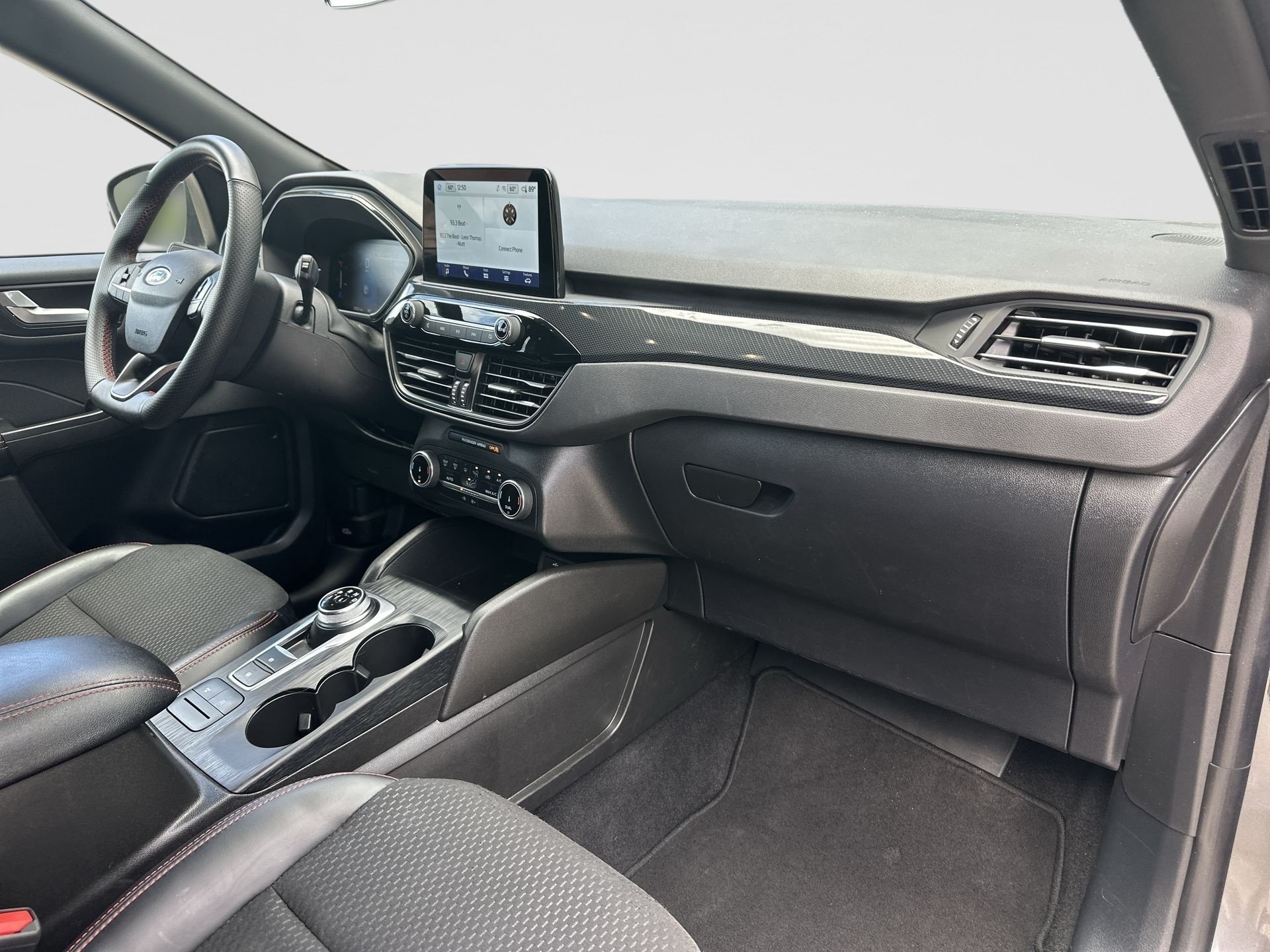 2025 Ford Escape ST-Line - Photo 28