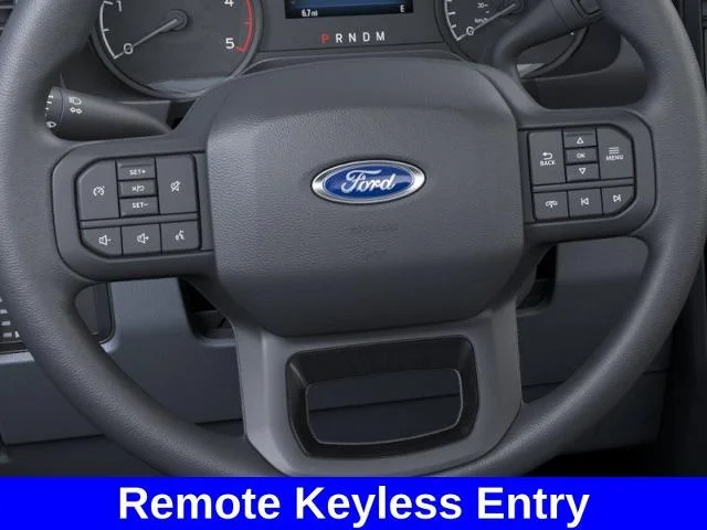 New 2026 Oxford White Ford F-250® XL image 35