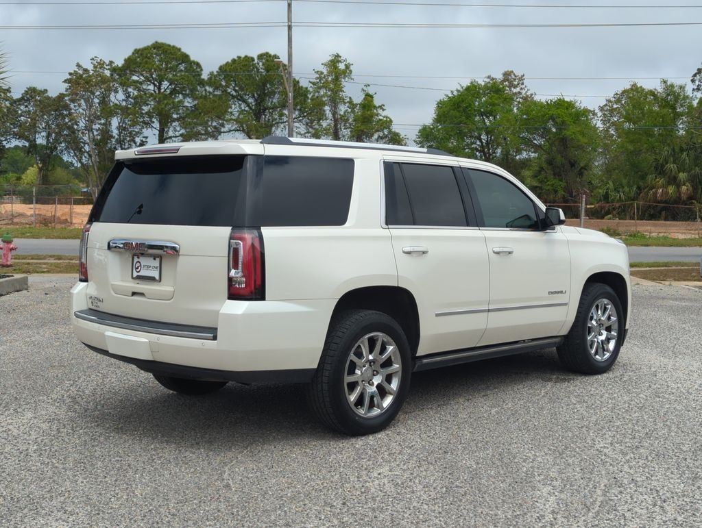 Used 2015 White GMC Denali image 7
