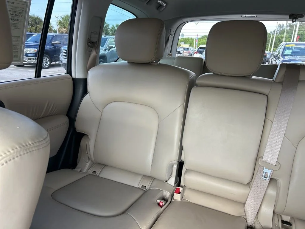 Used 2022 Brilliant Silver Metallic Nissan SV image 13