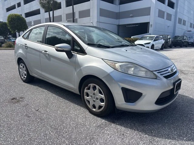 2013 Ford Fiesta SE