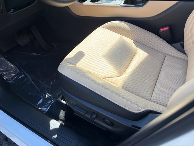 New 2026 Rhodium White Metallic Mazda 2.5 S Premium AWD image 13