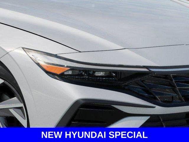 New 2026 White Hyundai SEL Sport image 31