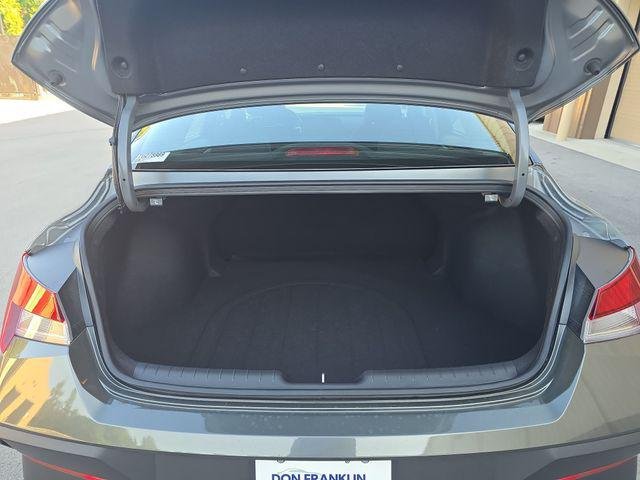 New 2026 Gray Hyundai SE image 9