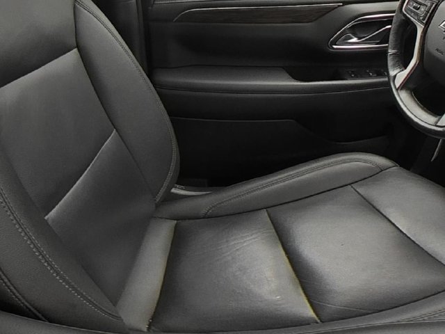 Used 2022 Black Chevrolet Z71 image 37
