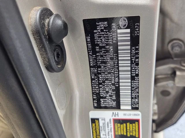 Used 2015  Toyota XLE image 18