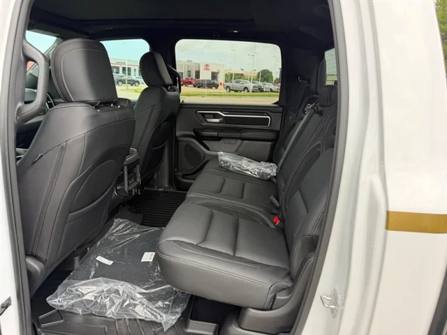 New 2026 Bright White Clear-Coat Exterior Paint RAM Big Horn image 8