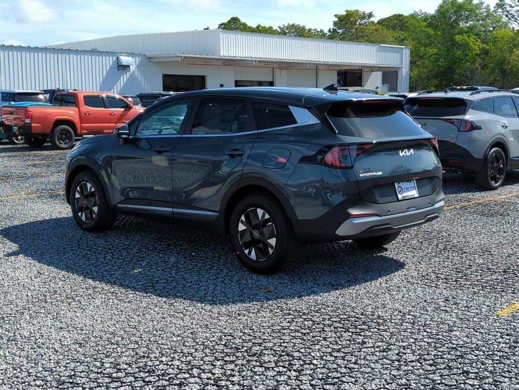 New 2026 Gravity Gray Kia LX image 5