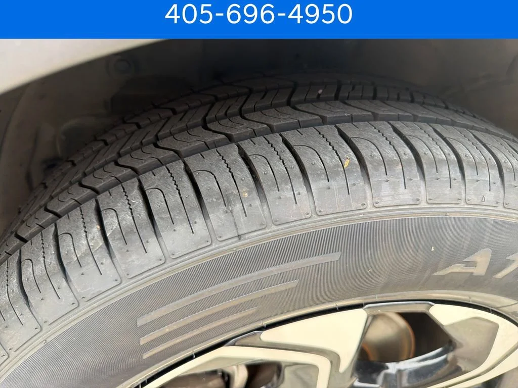 Pre-Owned 2017 Honda CR-V Touring
