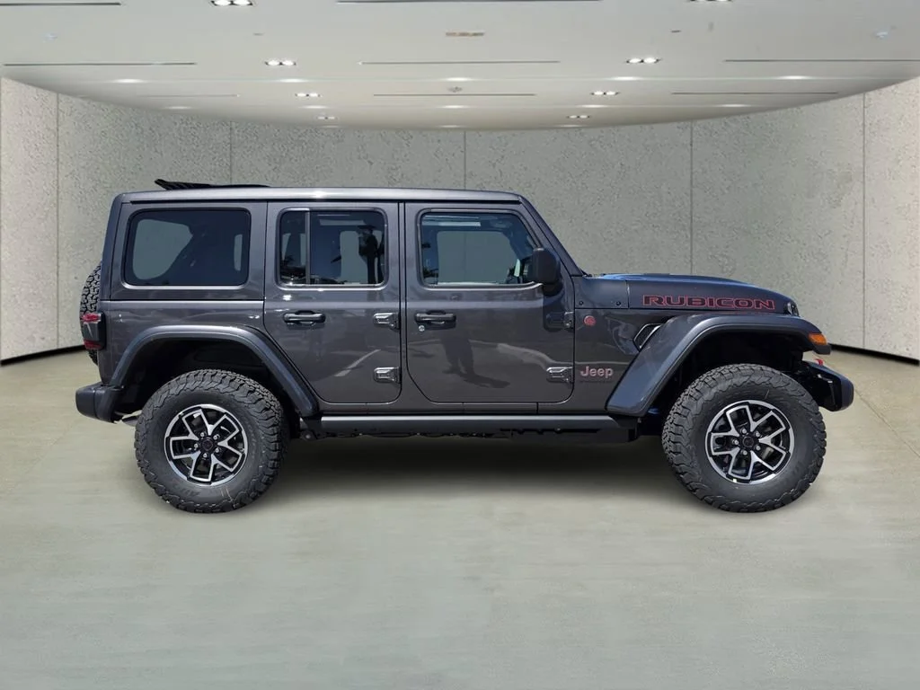 New 2026 Granite Crystal Metallic Clear-Coat Exterior Paint Jeep Rubicon image 3