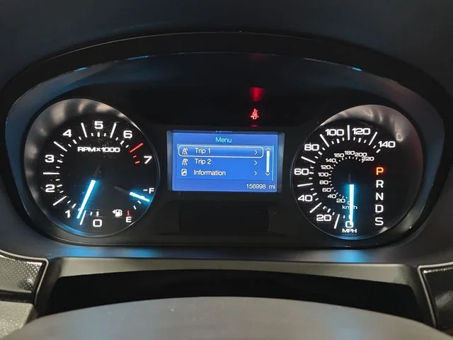 Used 2014 Tuxedo Black Metallic Ford SE image 18