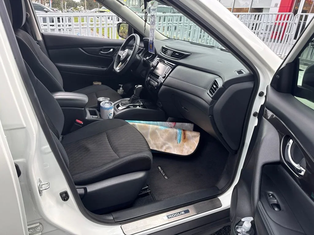 Used 2019 White Nissan SV image 11