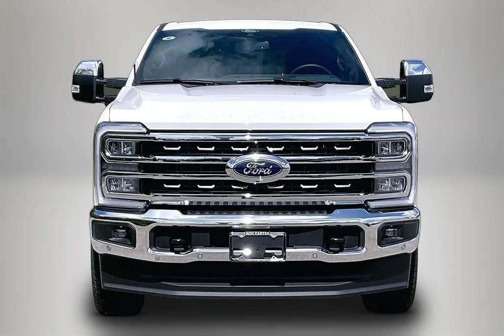 New 2026 Ford Super Duty F-250 King Ranch 4D Crew Cab