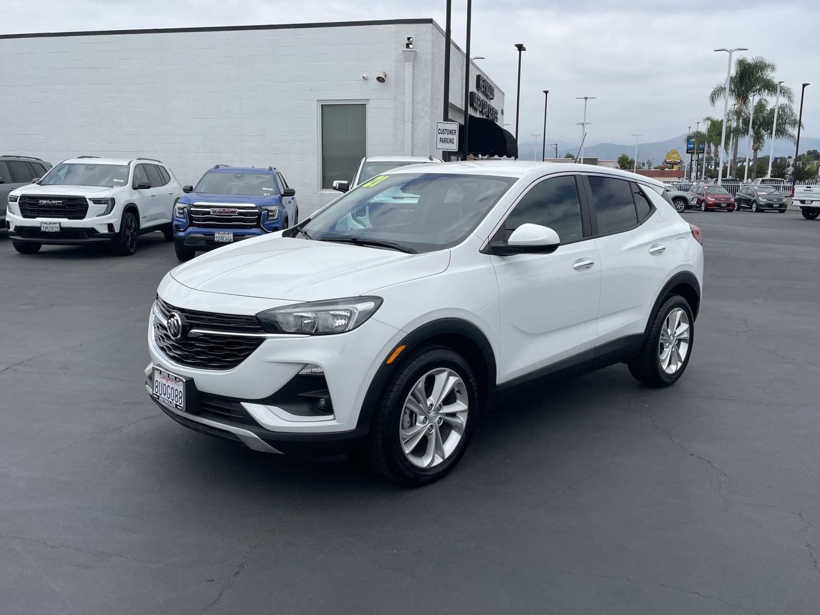2021 Buick Encore GX Preferred's photo