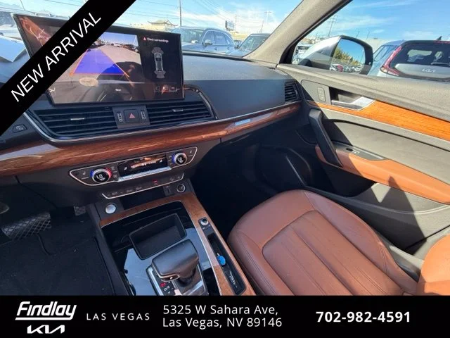 Used 2022  Audi 45 S line Premium image 12