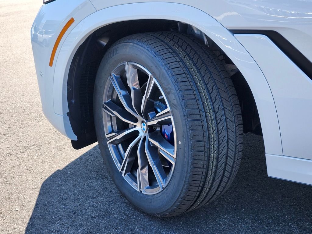 New 2027 White BMW xDrive40i image 31