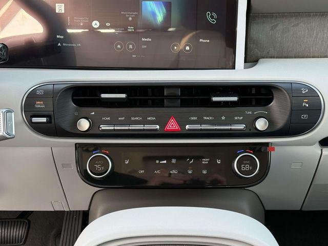 New 2026 White Hyundai SEL AWD image 20